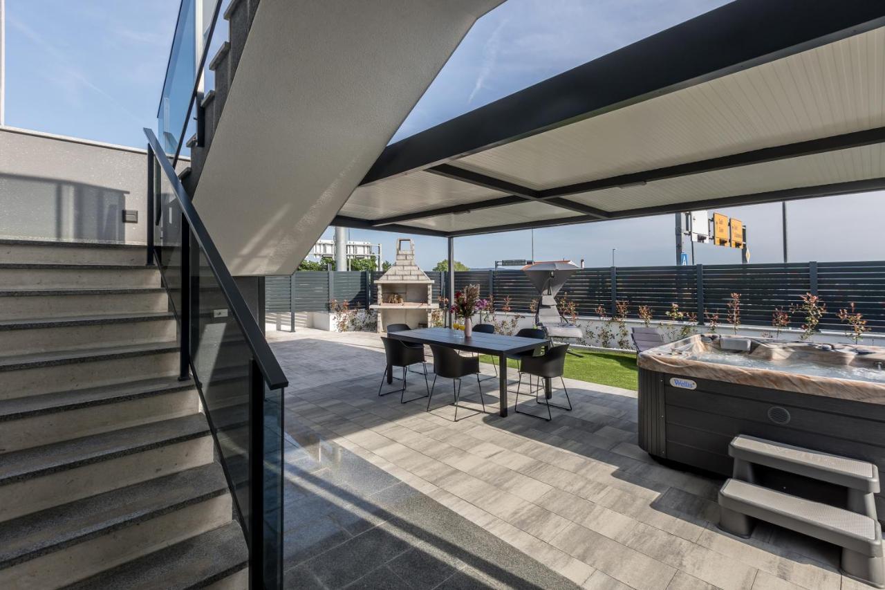 Luxury Apartments Katarina Kaštela 外观 照片